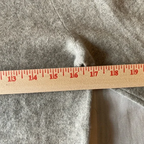 J. Crew Light Gray Crewneck Cashmerr Sweater, Size Small - Picture 4 of 5